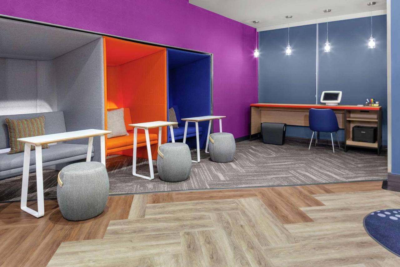 Tru By Hilton Gilbert Hotel Екстериор снимка